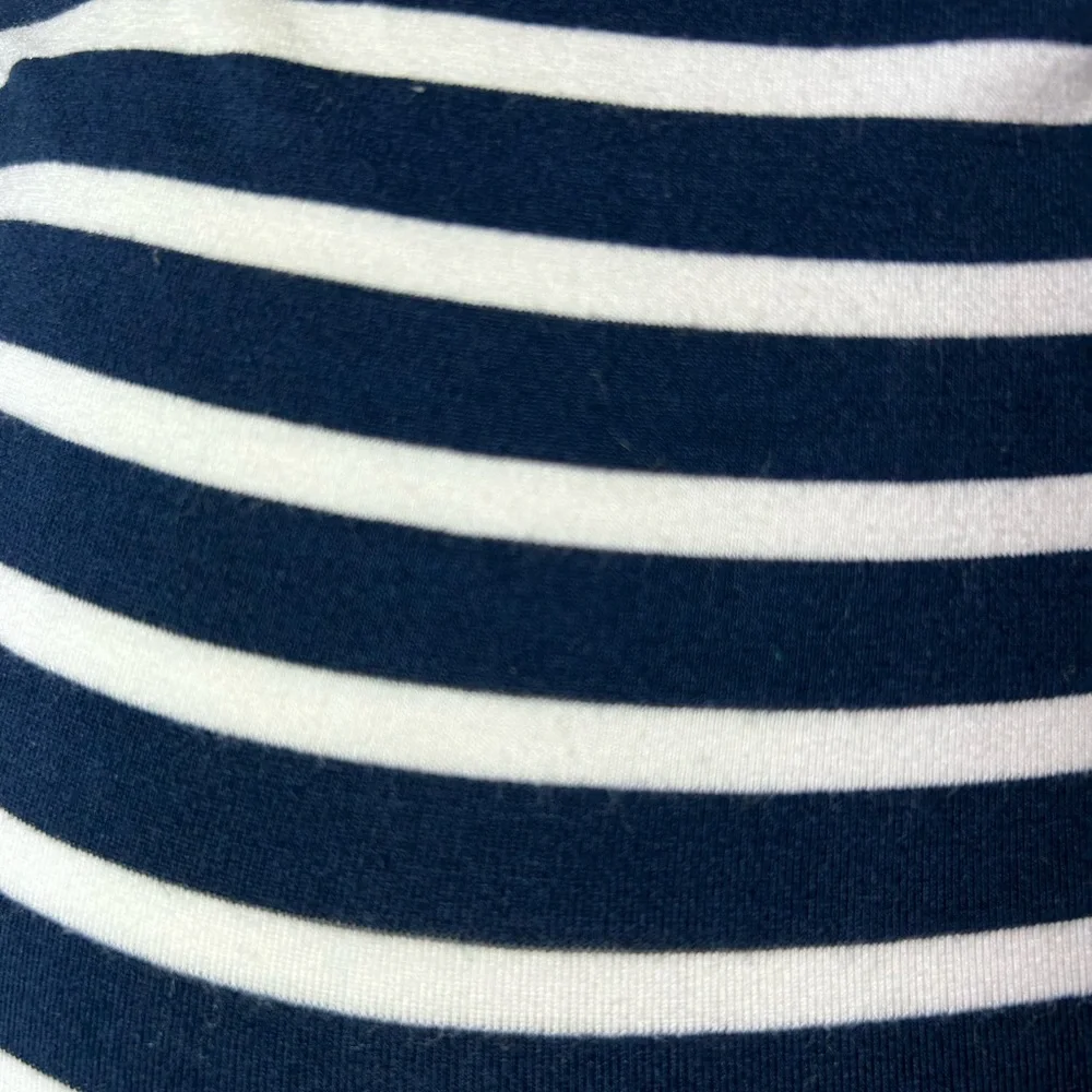 Liz Lange Navy and White Striped Cap Sleeve Maternity Top size XS EUC - Picture 2 of 9